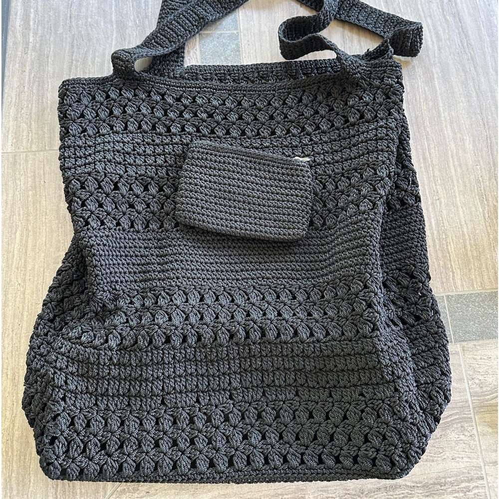 The SAK macrame beach tote with wallet.